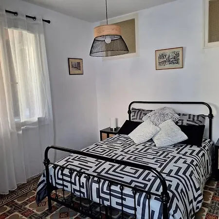 Self Contained City Apartment Perpignan Buitenkant foto